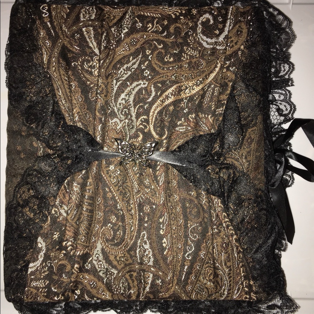BlackButterfly Vintage Fabric Covered Photo Album